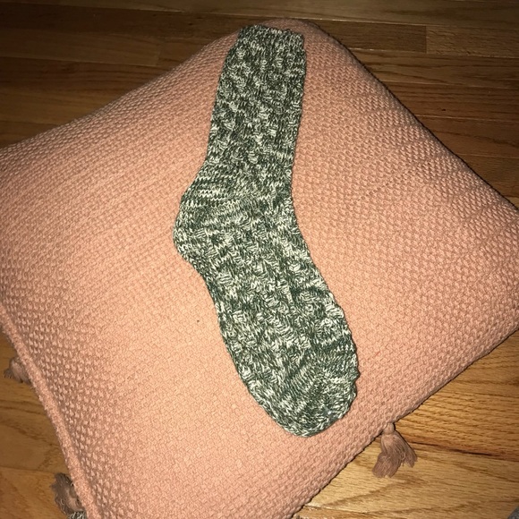 NEVER WORN!! Thick Knit Wool Socks - Picture 3 of 4